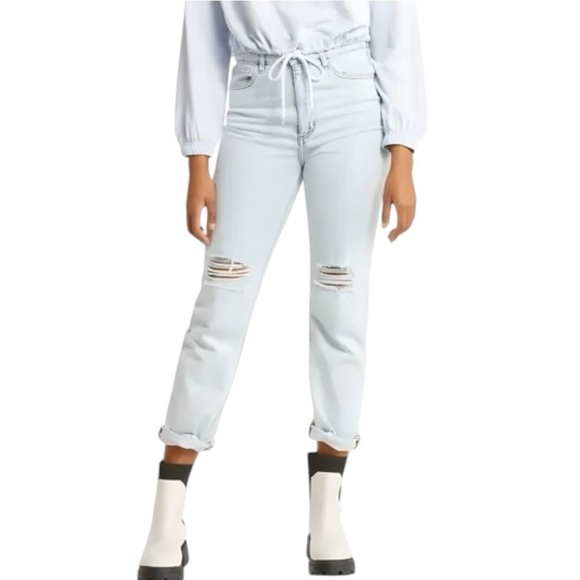 We Wore What High Rise Curvy Crop Straight Leg Jean - Super Light Wash - Size 26 - Picture 11 of 13